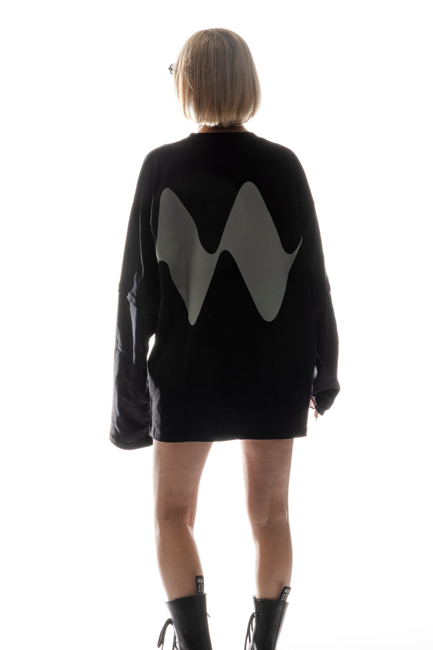 I'M A DANCER AGME 001